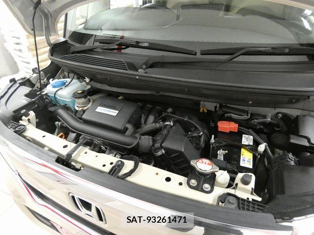 Honda N BOX 2020-06 7222517-23