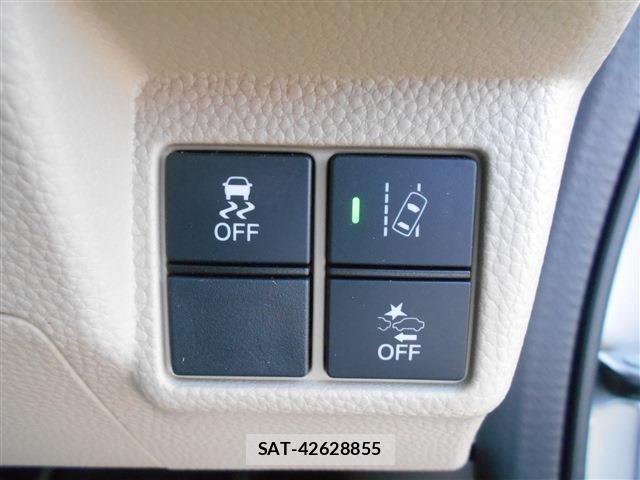 Honda N BOX 2019-08 7222510-21