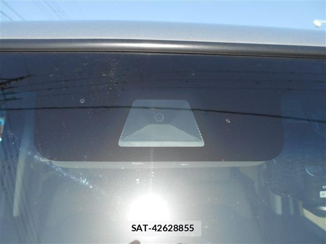 Honda N BOX 2019-08 7222510-3