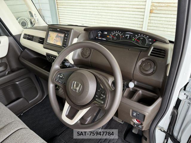 Honda N BOX 2023-06 7222524-15