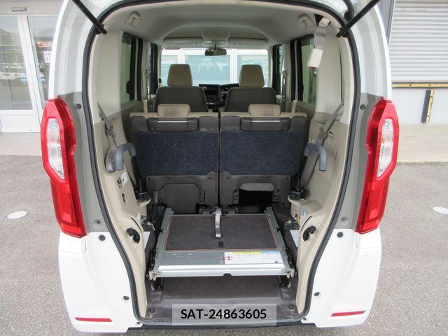 Honda N BOX 2020-11 7222513-16