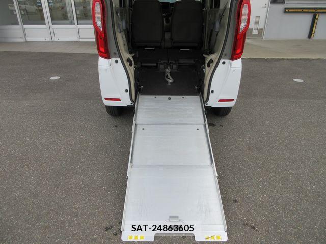 Honda N BOX 2020-11 7222513-18