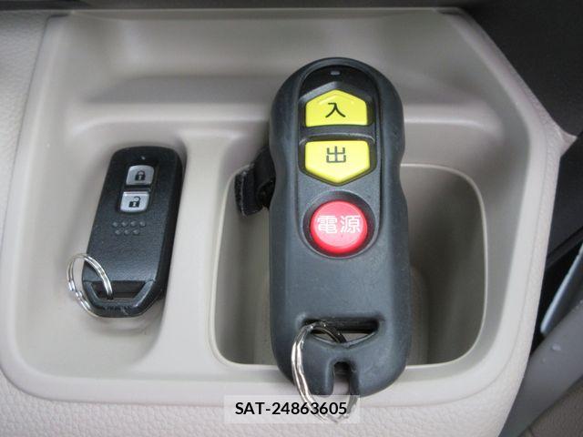 Honda N BOX 2020-11 7222513-7