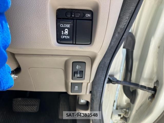 Honda N BOX 2012-05 7215795-15