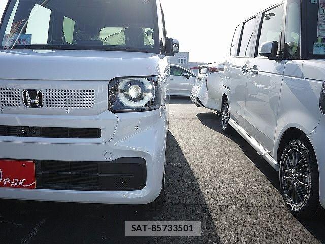 Honda N BOX 2025-10 7222521-19