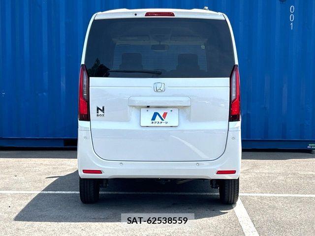 Honda N BOX 2024-11 7251686-14