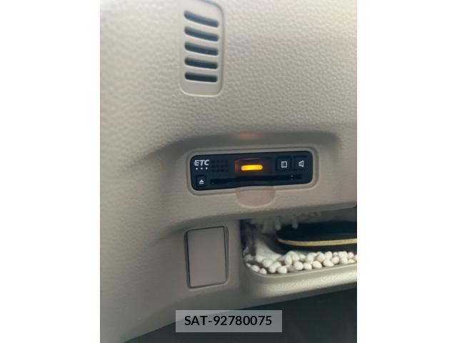 Honda N BOX 2017-10 7251689-13