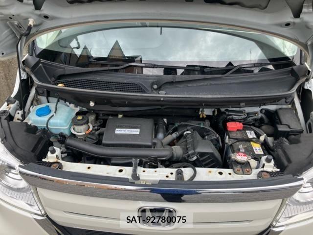 Honda N BOX 2017-10 7251689-24