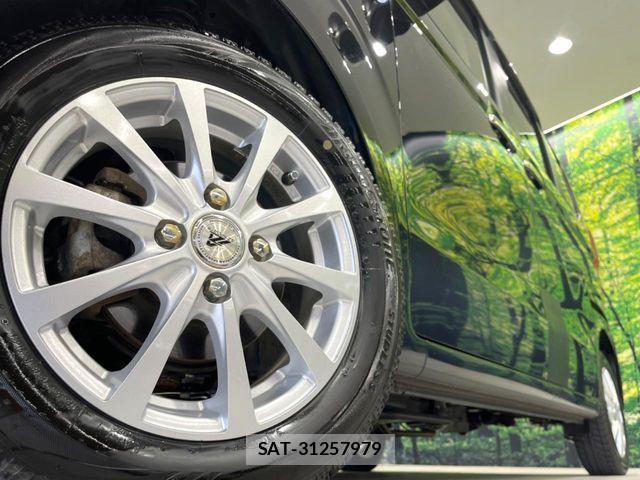 Honda N BOX 2020-09 7251688-12