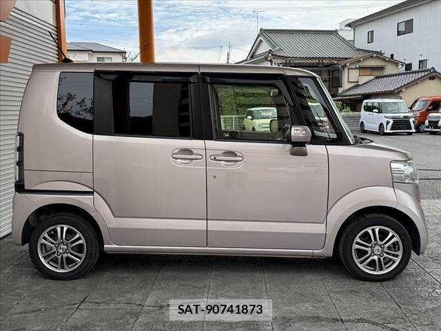 Honda N BOX 2013-03 7272469-10