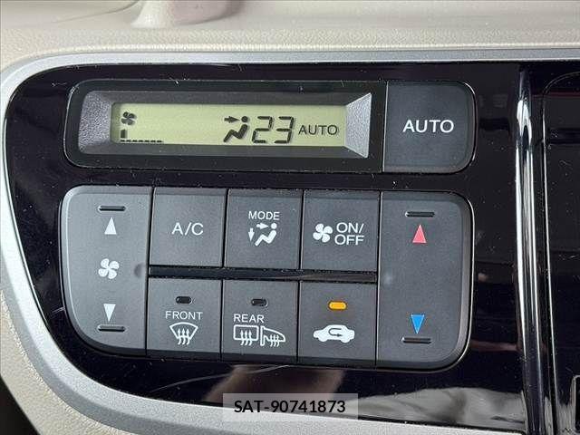 Honda N BOX 2013-03 7272469-24