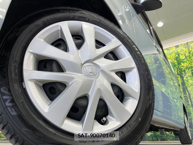 Honda N BOX 2019-06 7328778-12