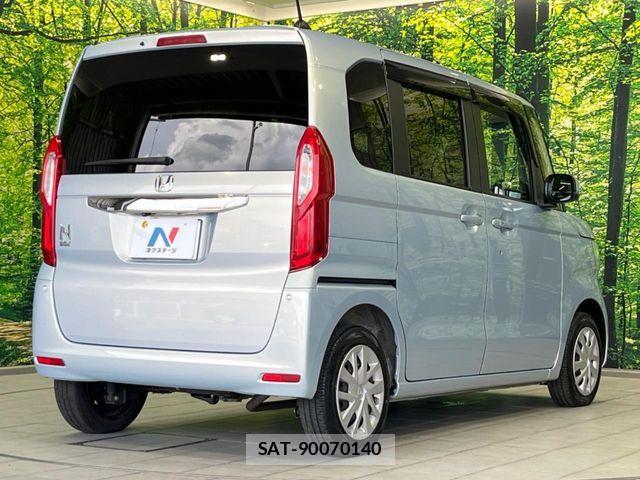 Honda N BOX 2019-06 7328778-16