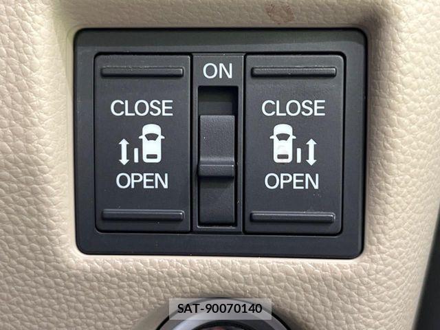 Honda N BOX 2019-06 7328778-2