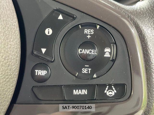 Honda N BOX 2019-06 7328778-6