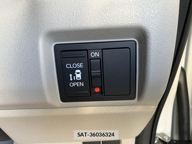 Honda N BOX 2025-10 7328768-11