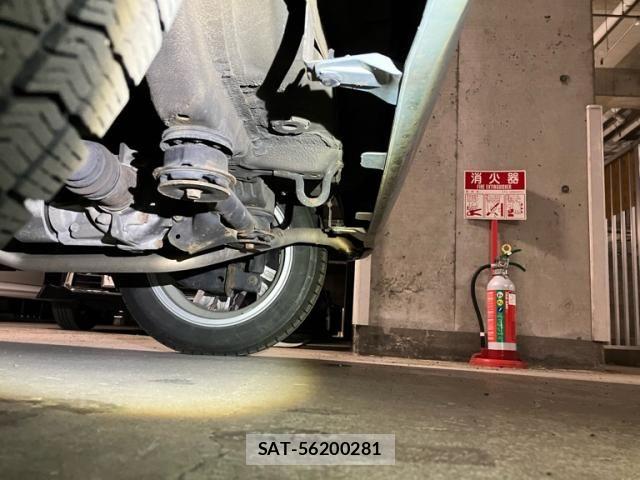 Honda N BOX 2018-10 7328779-4