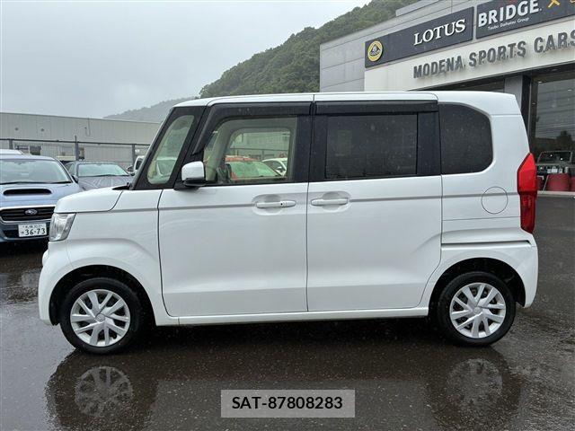 Honda N BOX 2020-04 7358969-2