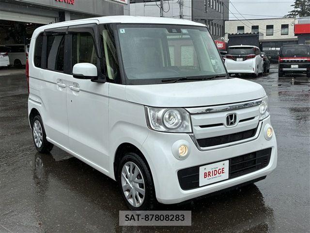 Honda N BOX 2020-04 7358969-7