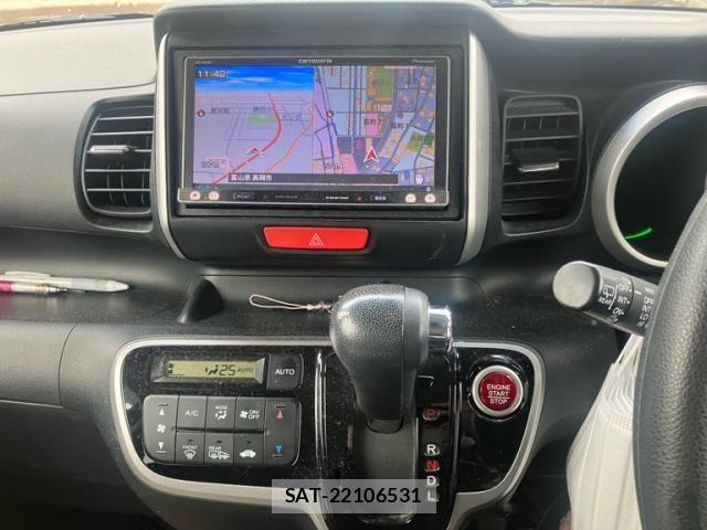 Honda N BOX 2013-08 7358970-16