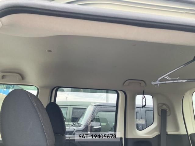 Honda N BOX 2014-03 7358972-21