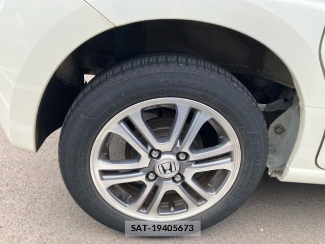 Honda N BOX 2014-03 7358972-4
