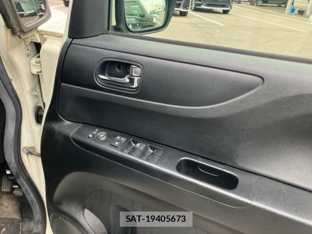 Honda N BOX 2014-03 7358972-7