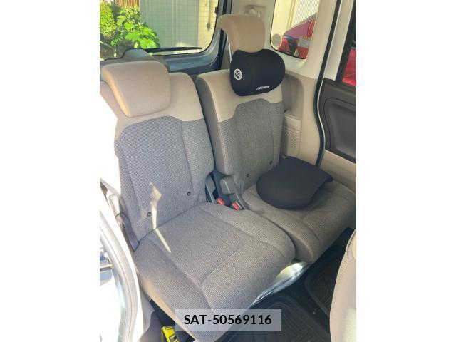 Honda N BOX 2019-08 7358967-10