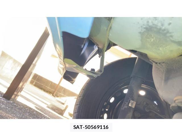Honda N BOX 2019-08 7358967-26