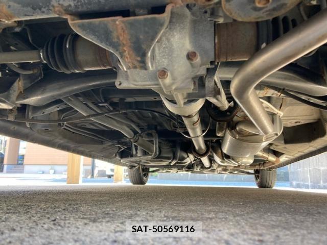 Honda N BOX 2019-08 7358967-6
