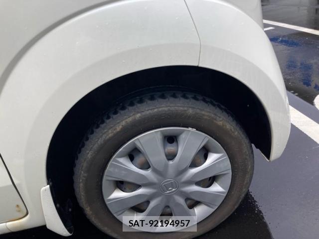 Honda N BOX 2015-06 7358968-10