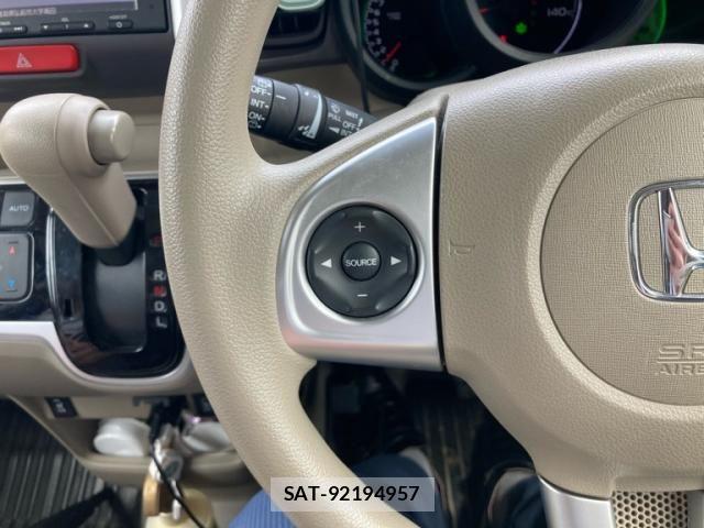 Honda N BOX 2015-06 7358968-17