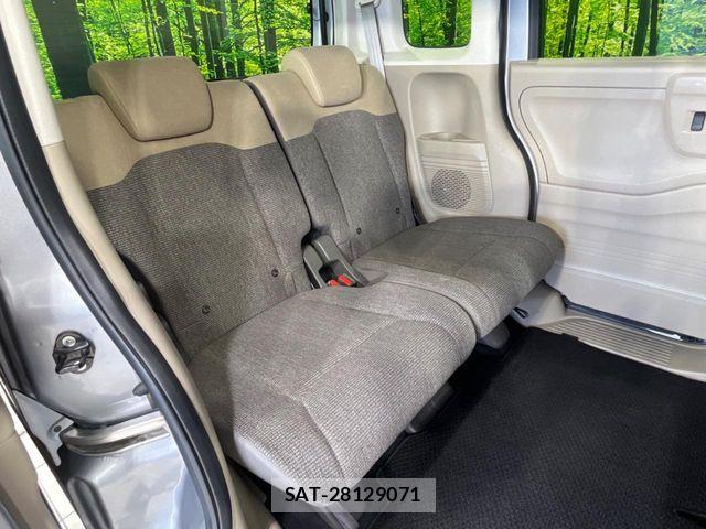 Honda N BOX 2019-09 7358965-9