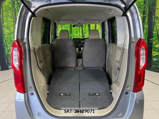 Honda N BOX 2019-09 7358965-10
