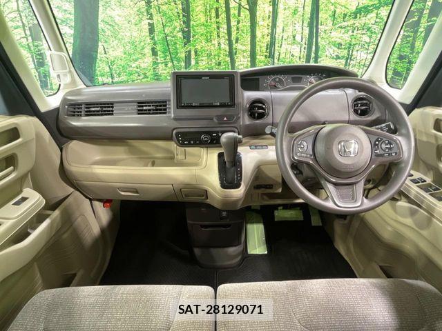 Honda N BOX 2019-09 7358965-1