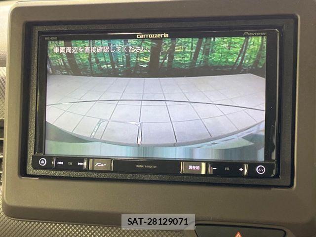 Honda N BOX 2019-09 7358965-4