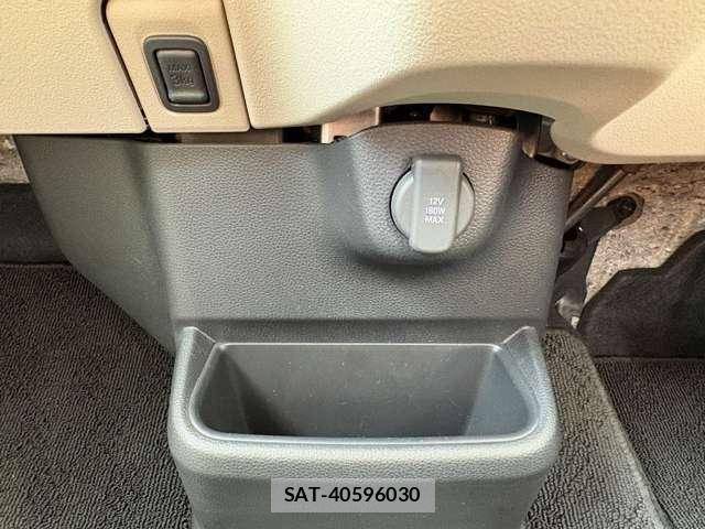 Honda N BOX 2024-01 7393137-15