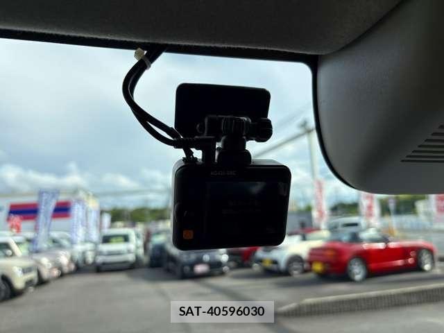 Honda N BOX 2024-01 7393137-27