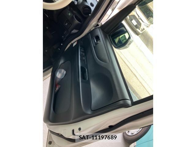 Honda N BOX 2017-02 7393145-11