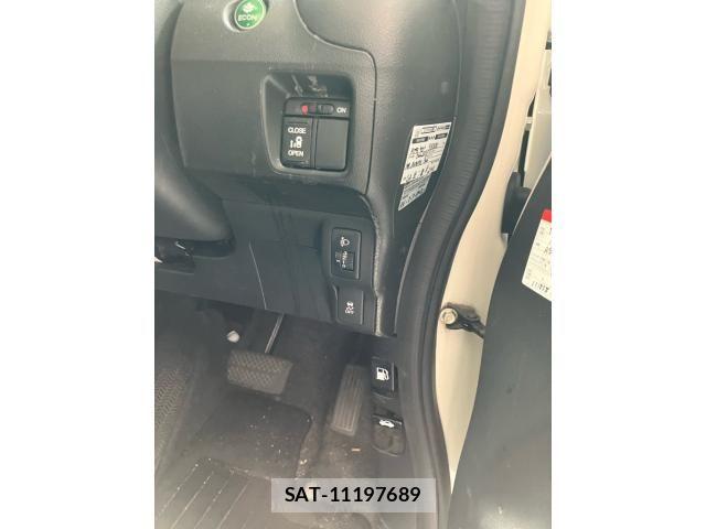 Honda N BOX 2017-02 7393145-13