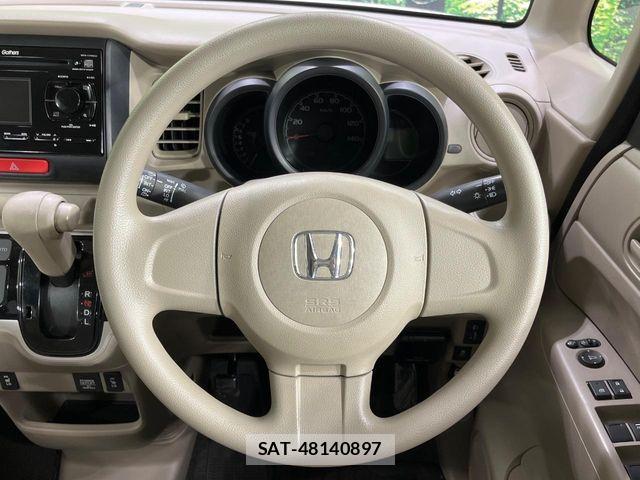 Honda N BOX 2017-04 7393142-10