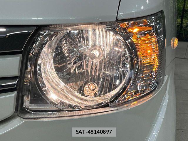 Honda N BOX 2017-04 7393142-11