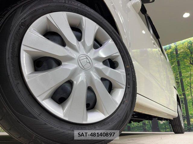Honda N BOX 2017-04 7393142-12