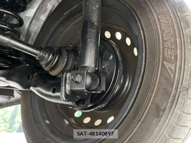Honda N BOX 2017-04 7393142-19