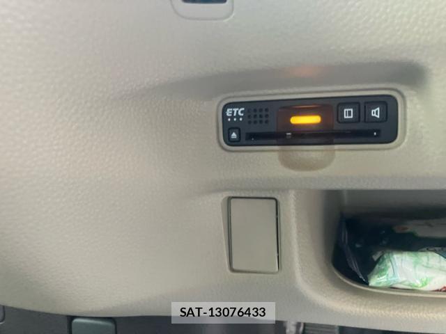 Honda N BOX 2018-01 7456188-20