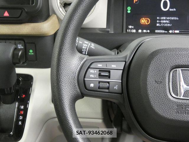 Honda N BOX 2025-11 7456178-11