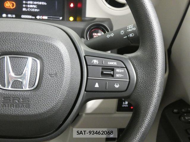 Honda N BOX 2025-11 7456178-12