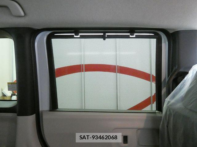 Honda N BOX 2025-11 7456178-13
