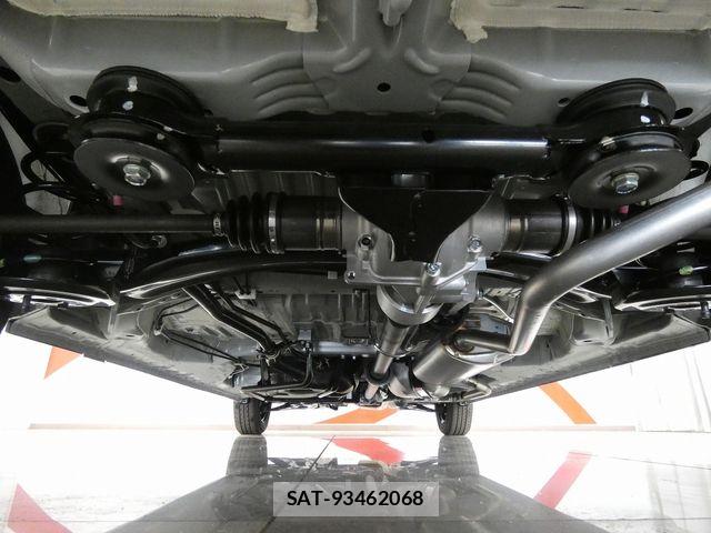 Honda N BOX 2025-11 7456178-5