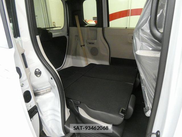 Honda N BOX 2025-11 7456178-8